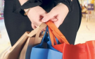 Tedirginlik Alışverişe Yansıdı, Hane Tüketimi Yerinde Saydı